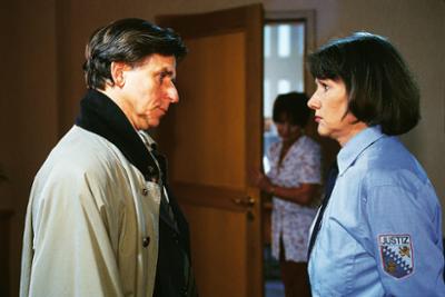 Hinter Gittern: Staffel 3, Folge 59: Große Pläne