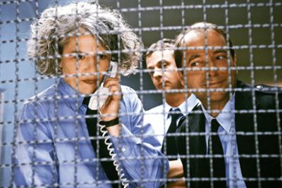 Hinter Gittern: Staffel 5, Folge 100: Steiniger Weg