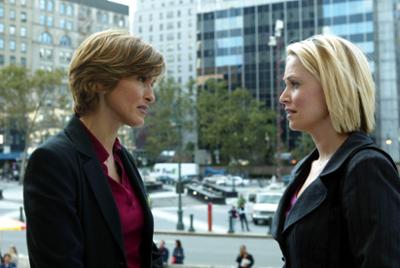 Law & Order: Staffel 5, Folge 7: Entscheidung einer Mutter