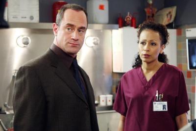 Law & Order: Staffel 9, Folge 5: Kriegsethik