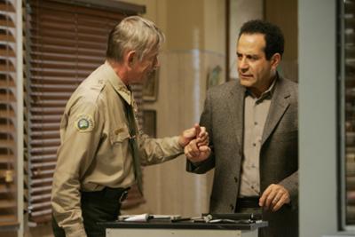 Monk: Staffel 6, Folge 92: Mr. Monk wird gejagt
