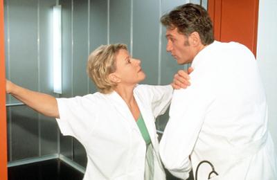 Nikola: Staffel 4, Folge 2: Wochenende im Schnee