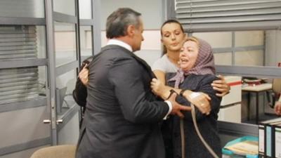 Staatsanwalt Posch ermittelt: Staffel 7, Folge 1058: Elli