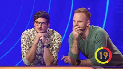 5 Gold Rings: Katrin & Kristina vs. Alexander & Askan