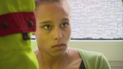 Auf Streife: Staffel 1 Folge 19 Frau verletzt sich selber