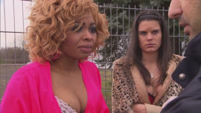 Auf Streife: Prostituierte schlägt Freier nieder