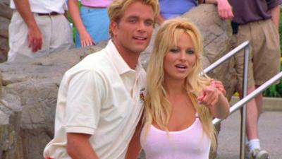 Baywatch - Die Rettungsschwimmer von Malibu: Staffel 7 Folge 19 Caroline unter Anklage Baywatch - Die Rettungsschwimmer von Malibu: Staffel 7 Folge 19 Caroline unter Anklage
