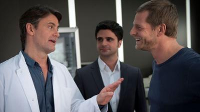 Der letzte Bulle: Staffel 3 Folge 8 Das Killer-Alphabet Der letzte Bulle: Staffel 3 Folge 8 Das Killer-Alphabet
