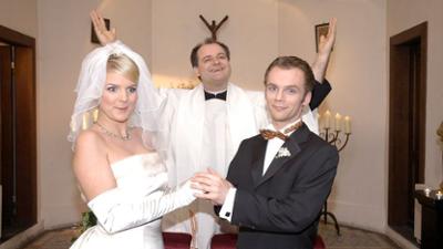Die Dreisten Drei - Die Comedy WG: Staffel 3 Folge 9 Episode 9 Die Dreisten Drei - Die Comedy WG: Staffel 3 Folge 9 Episode 9