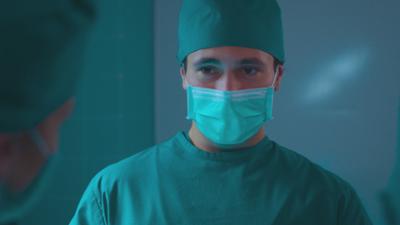 Die Spreewaldklinik: Staffel 2 Folge 98 Trügerische Sicherheit