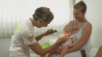 Die Urlaubs-Docs: Costa Calma: Krankes Baby
