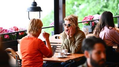 Frier und Fünfzig - Am Ende meiner Tage: Staffel 1 Folge 5 Wegen letzter Nacht