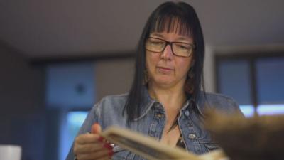 Julia Leischik sucht: Bitte melde dich: "Sie gehört zu meinem Leben": Petra möchte ihre Halbschwester kennenlernen