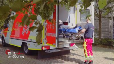 Klinik am Südring: Staffel 6 Folge 108 Eine Braut zu viel Klinik am Südring: Staffel 6 Folge 108 Eine Braut zu viel