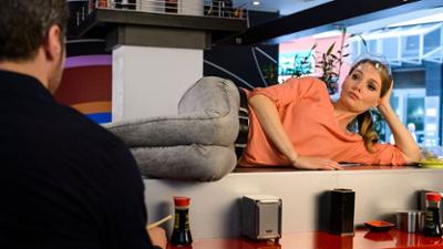 Knallerfrauen - Sketchcomedy mit Martina Hill: Staffel 4 Folge 5 Schräger geht's nicht!