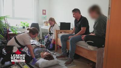 Lebensretter hautnah - Wenn jede Sekunde zählt: Einsatzgebiet Mertingen: Kollaps bei Patientin mit Creutzfeldt-Jakob-Syndrome Lebensretter hautnah - Wenn jede Sekunde zählt: Einsatzgebiet Mertingen: Kollaps bei Patientin mit Creutzfeldt-Jakob-Syndrome