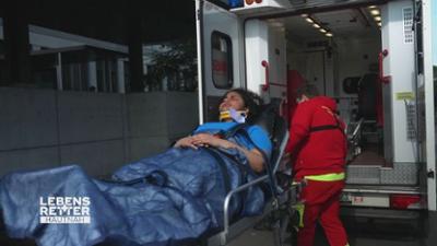 Lebensretter hautnah - Wenn jede Sekunde zählt: Einsatzgebiet Leipzig: Gewalt in der Schule mit Körperverletzung