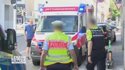 Lebensretter hautnah - Wenn jede Sekunde zählt: Einsatzgebiet Stuttgart: Verkehrsunfall mit einem E-Scooter