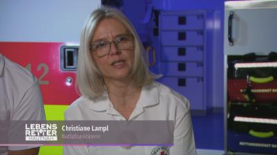 Lebensretter hautnah - Wenn jede Sekunde zählt: Einsatzgebiet Fürstenfeldbruck: Treppensturz