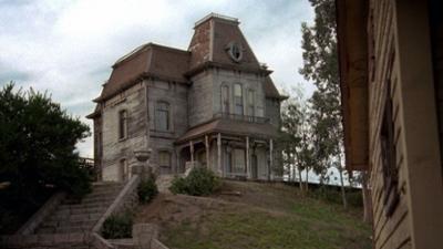 Mord ist ihr Hobby: Staffel 8 Folge 13 Haus des Schreckens Mord ist ihr Hobby: Staffel 8 Folge 13 Haus des Schreckens