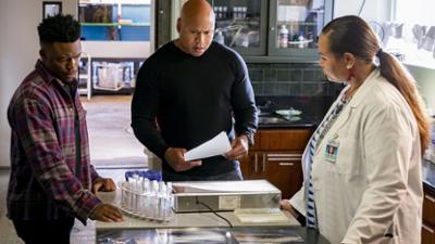 Navy CIS: L.A.: Staffel 12 Folge 18 Zwei Igors Navy CIS: L.A.: Staffel 12 Folge 18 Zwei Igors