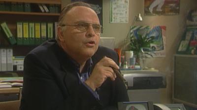 Niedrig und Kuhnt: Staffel 1 Folge 7 Abseitsfalle