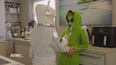 NOTRUF: Staffel 3 Folge 231 Kind stürzt in Schere