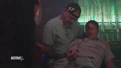 NOTRUF: Blut, Alkohol und ein schwacher Magen