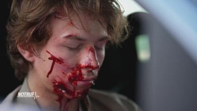 NOTRUF: Staffel 4 Folge 69 Aufgespießt beim Autounfall