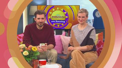 SAT.1-Frühstücksfernsehen am Sonntag: Kuschelige Herbststimmung am Sonntag SAT.1-Frühstücksfernsehen am Sonntag: Kuschelige Herbststimmung am Sonntag