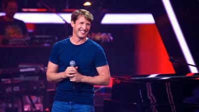 The Voice of Germany: Blind Auditions 10: Superstar James Blunt in der letzten Blind Audition