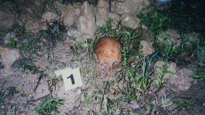 Verscharrt & vergraben - Mord verjährt nicht: Staffel 3 Folge 4 Der Clown des Horrors