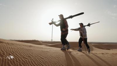 Bergwelten: Skifahren in der Sahara