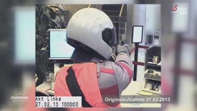 Fahndung Österreich: Schüsse bei Banküberfall