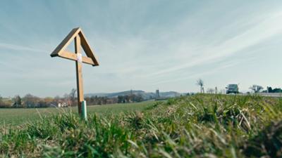 Fahndung Österreich: Unfall mit Fahrerflucht