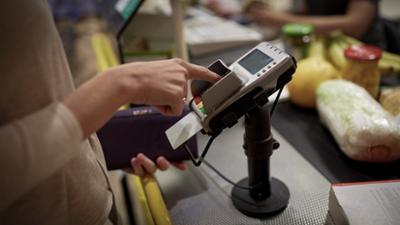 Fahndung Österreich: Karten-Diebe schlagen zu