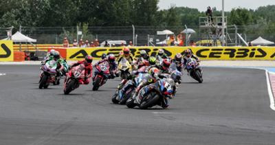 FIM Superbike World Championship: Balaton Park: HL Rennen 1