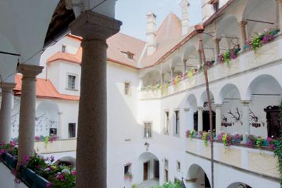 Hier lässt sich's leben: Zwischen Zinnen, Zelt und Zuflucht