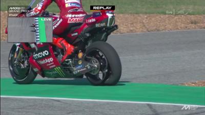 MotoGP World Championship: Platter Reifen bei Marquez!