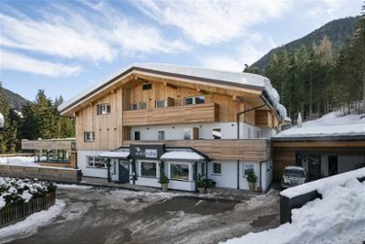 Österreichische Hotel-Legenden: Blaue Gans und mehr