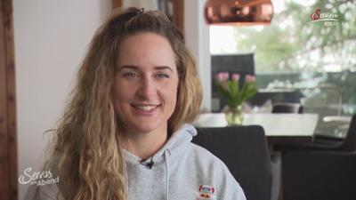 Servus am Abend: Fallschirm-Mama Schenner