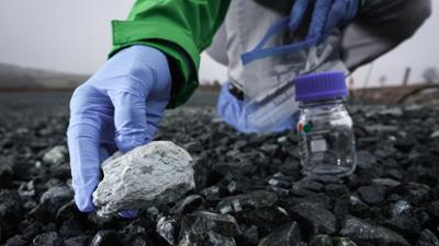 Servus am Abend: Weitere Asbest-Funde