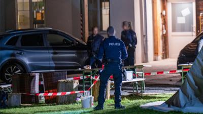 Servus Nachrichten: Kriegsrelikt im Lagerfeuer