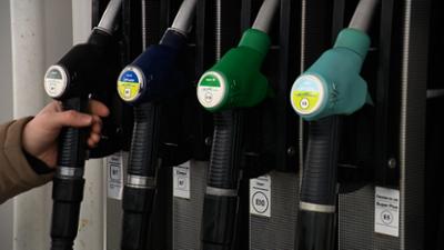 Servus Nachrichten: Neue Tank-Regelung in Kraft