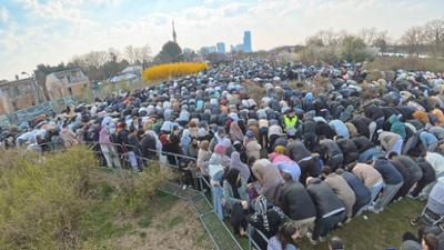 Servus Nachrichten: Tausende bei Ramadan-Ende