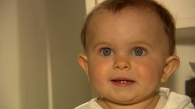 Servus Nachrichten: Geburtenrate auf Rekordtief