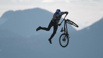 Servus Radsport: The Old World