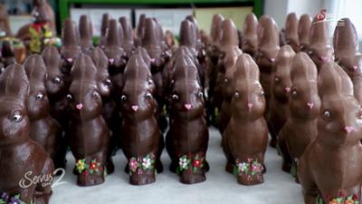 Servus um 2: Handgemachte Schoko-Hasen