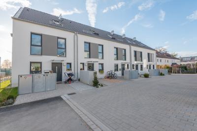 Servus um 2: Fertigteilhaus im Trend