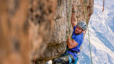 Servus um 2: Weltmeister im Paraklettern